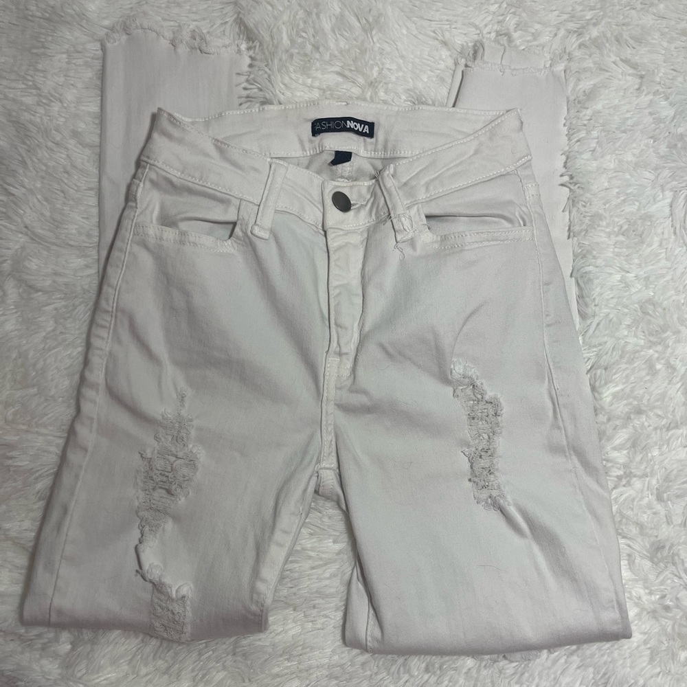 white fashion nova ripped jeans